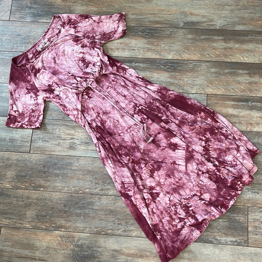 EUC Latched Mama nursing dress